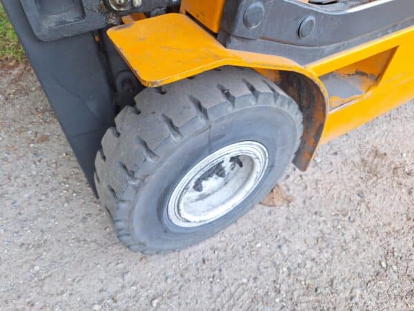 1.8 Tons Samsung Heftruck met 2737 uur in topstaat! - Afbeelding 9