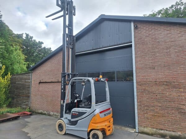 Still RX 60-26 Heftruck triplo, freelift, sideshift 4e functie bj 2019 - Afbeelding 4