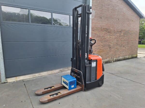BT 540 cm Stapelaar accu 2022