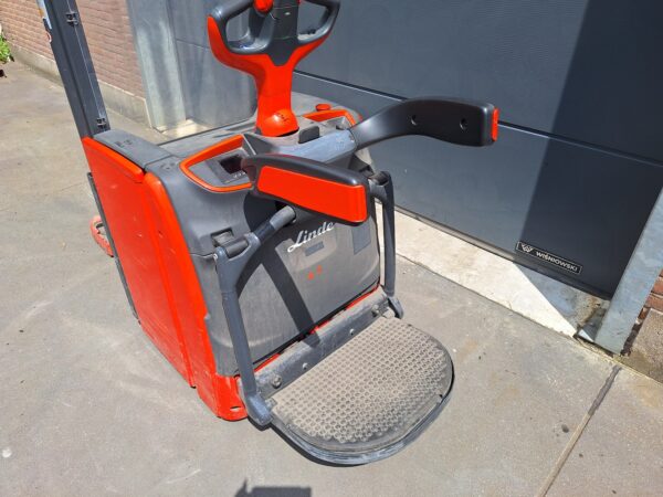 Linde Dobbelstock Stapelaar 540 cm bj 2020 met 385 uur! - Afbeelding 6