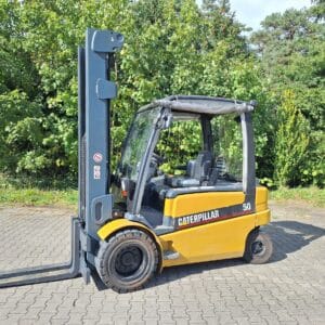 Caterpillar Heftruck Sterke 5 tons truck met freelift