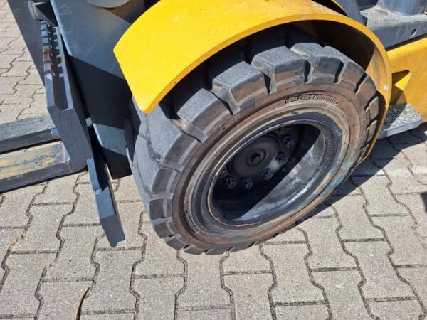 Caterpillar Heftruck Sterke 5 tons truck met freelift - Afbeelding 6