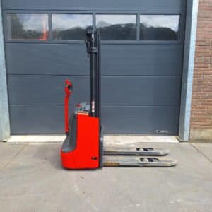 Linde L10 BJ 2020 303 cm Stapelaar