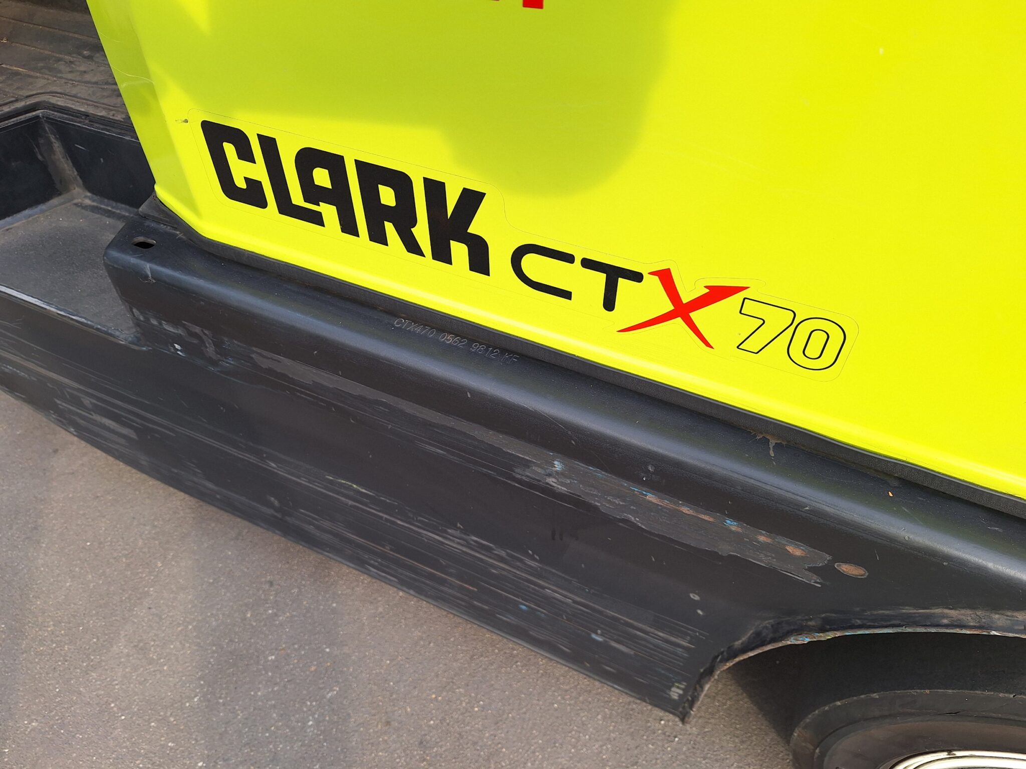 Clark Electro trekker 7 ton accu 10-2023 met slechts 1690 uur! - Afbeelding 7