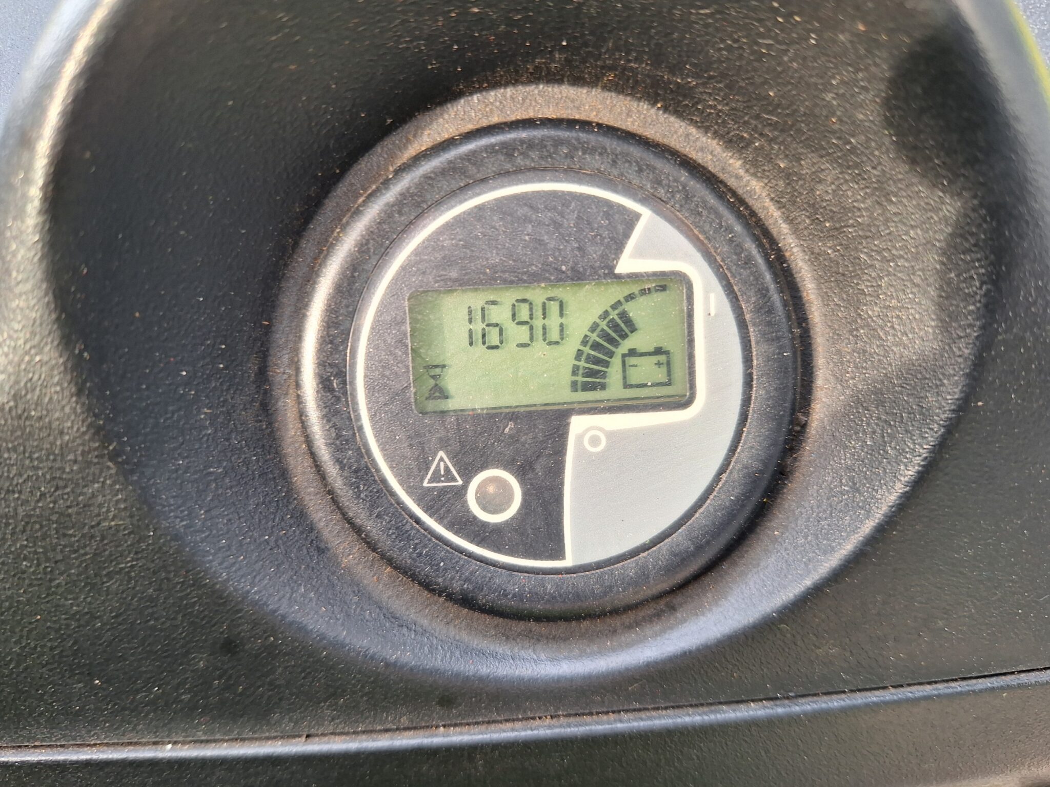 Clark Electro trekker 7 ton accu 10-2023 met slechts 1690 uur! - Afbeelding 10