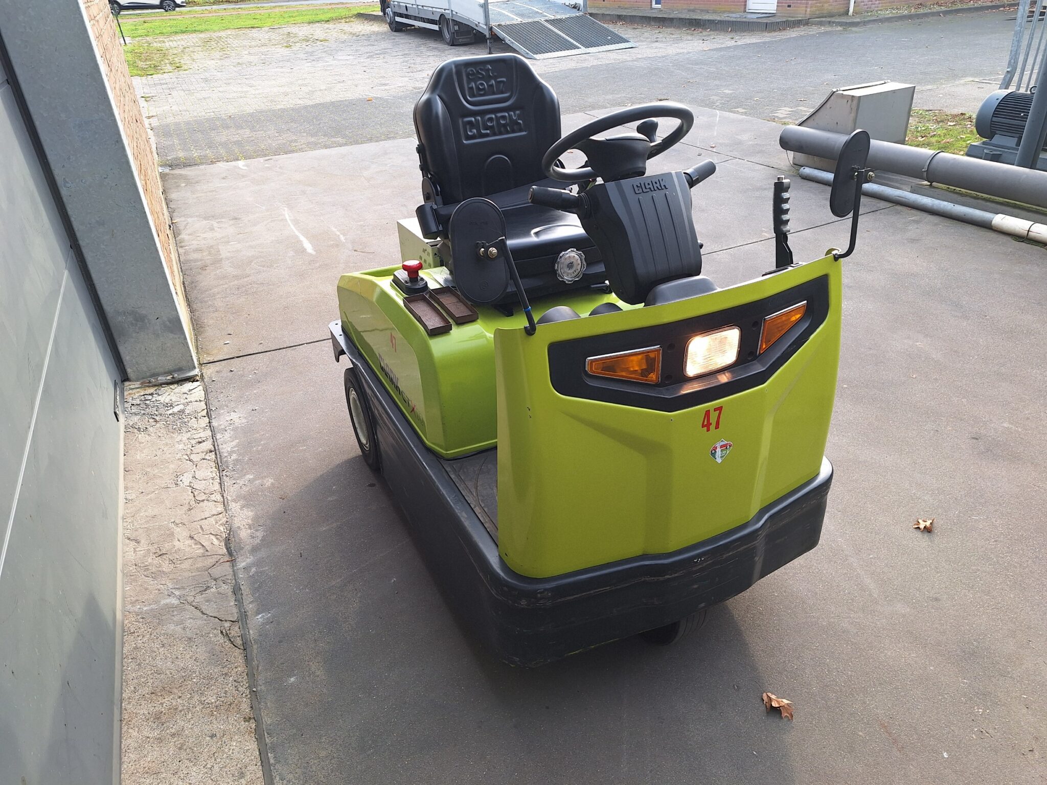 Clark Electro trekker 7 ton accu 10-2023 met slechts 1690 uur! - Afbeelding 4