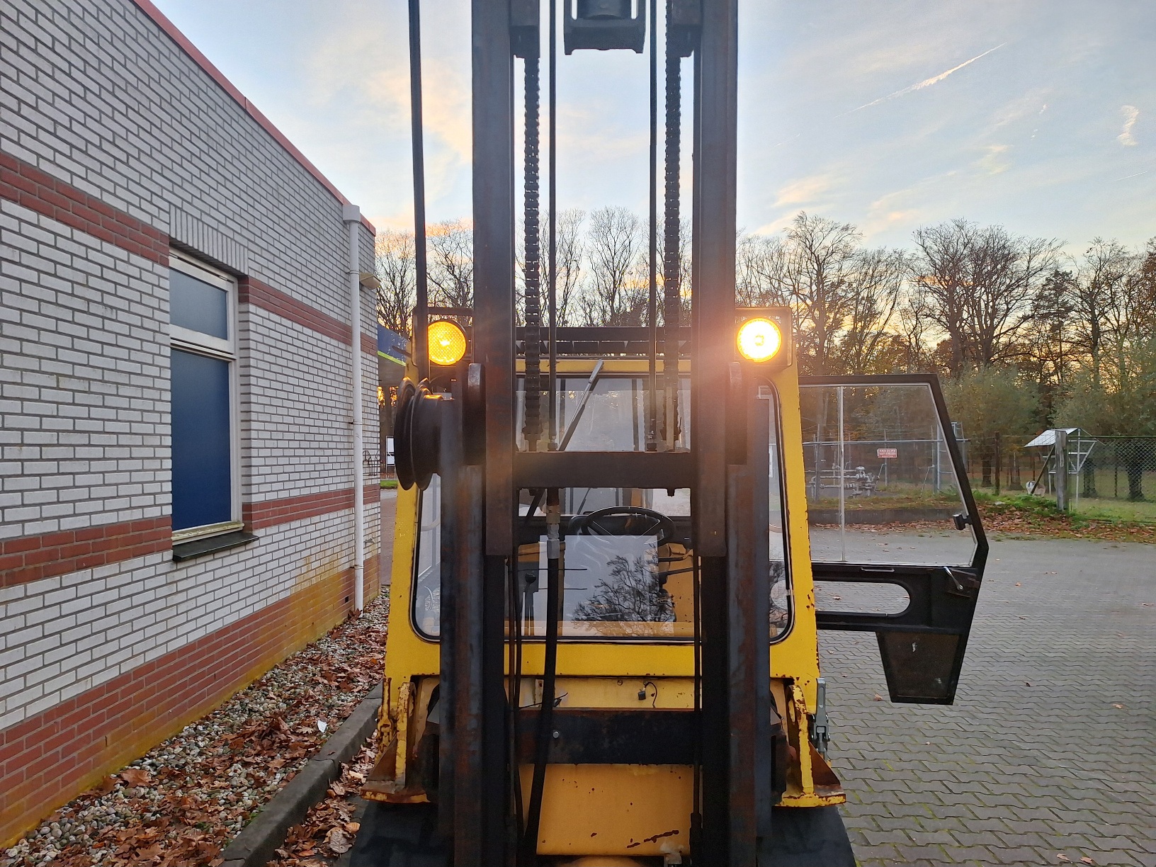 Hyster 5.5 tons compacte truck - Afbeelding 6