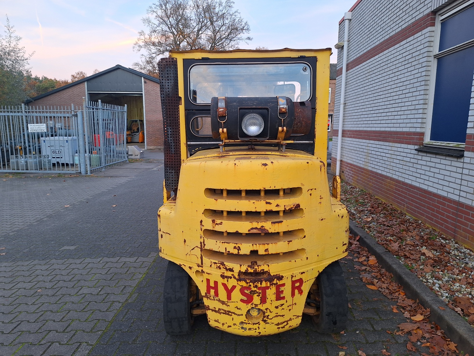 Hyster 5.5 tons compacte truck - Afbeelding 8