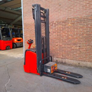 Linde 540 cm dobbelstock Stapelaar