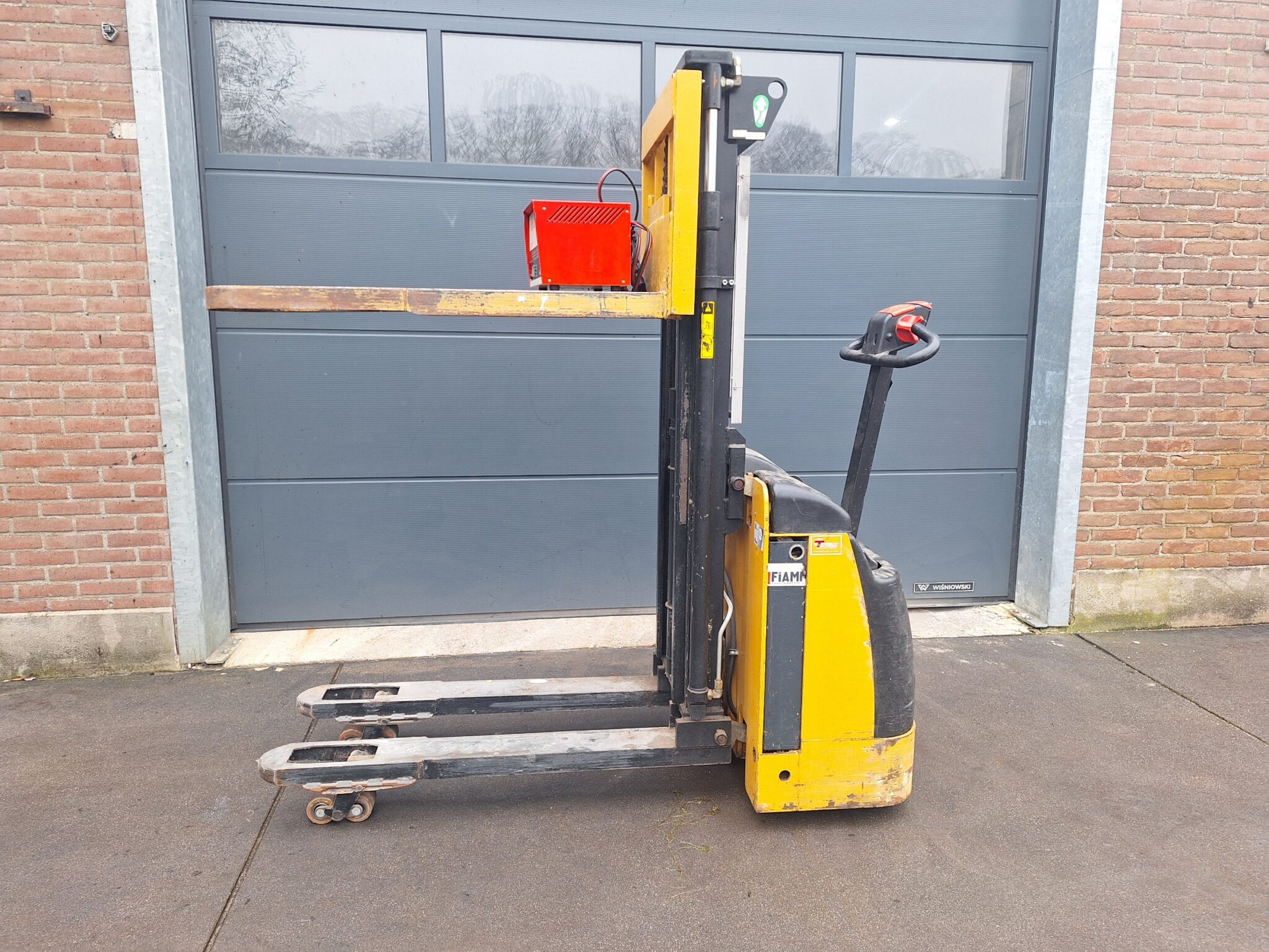 Caterpillar Stapelaar Dobbelstock - Afbeelding 3