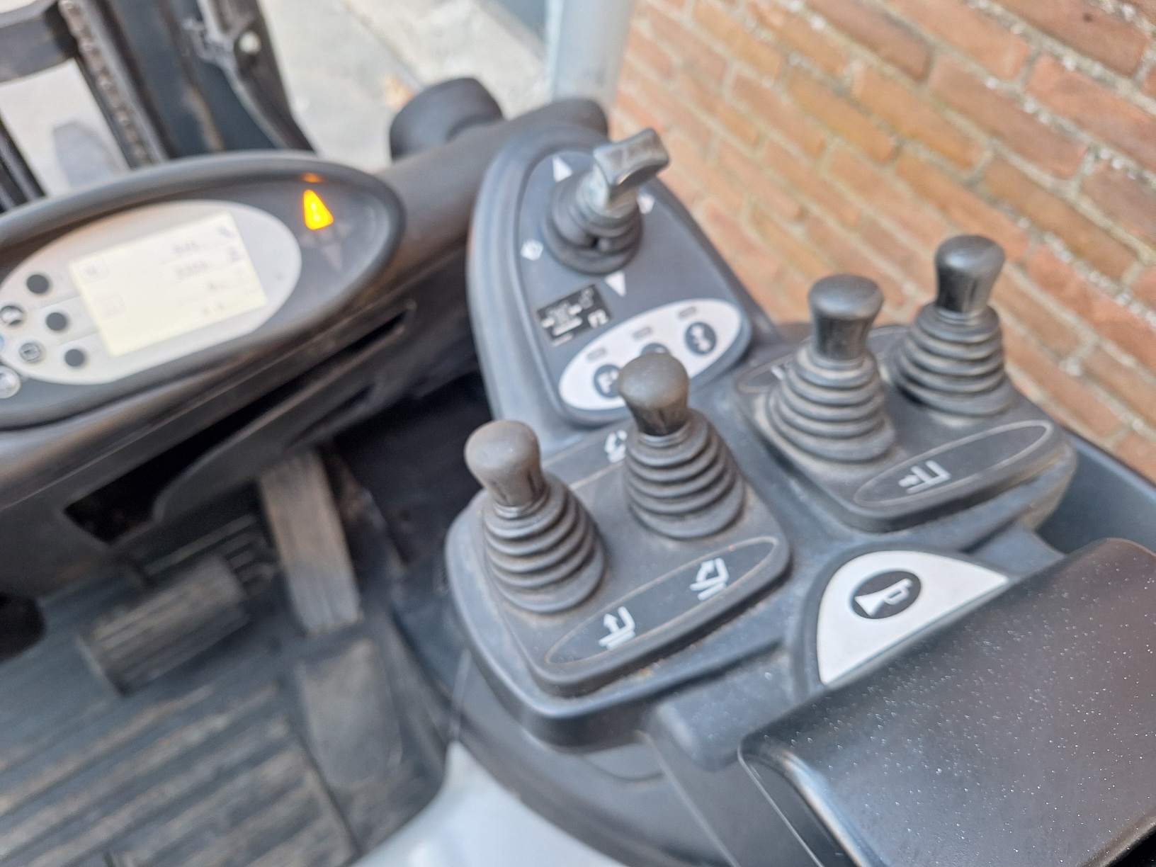 Still Heftruck RX 20-20 triplo met 3360 uur - Afbeelding 11