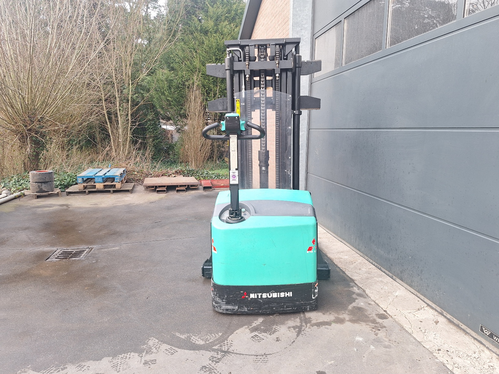 Mitsubishi Stapelaar Triplo met slechts 196 uur! - Afbeelding 3