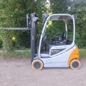 Still Heftruck RX 20-16P  triplo, freelift, sideshift    bj 2017