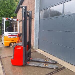 Linde 340 cm Stapelaar met accu 88%  2021