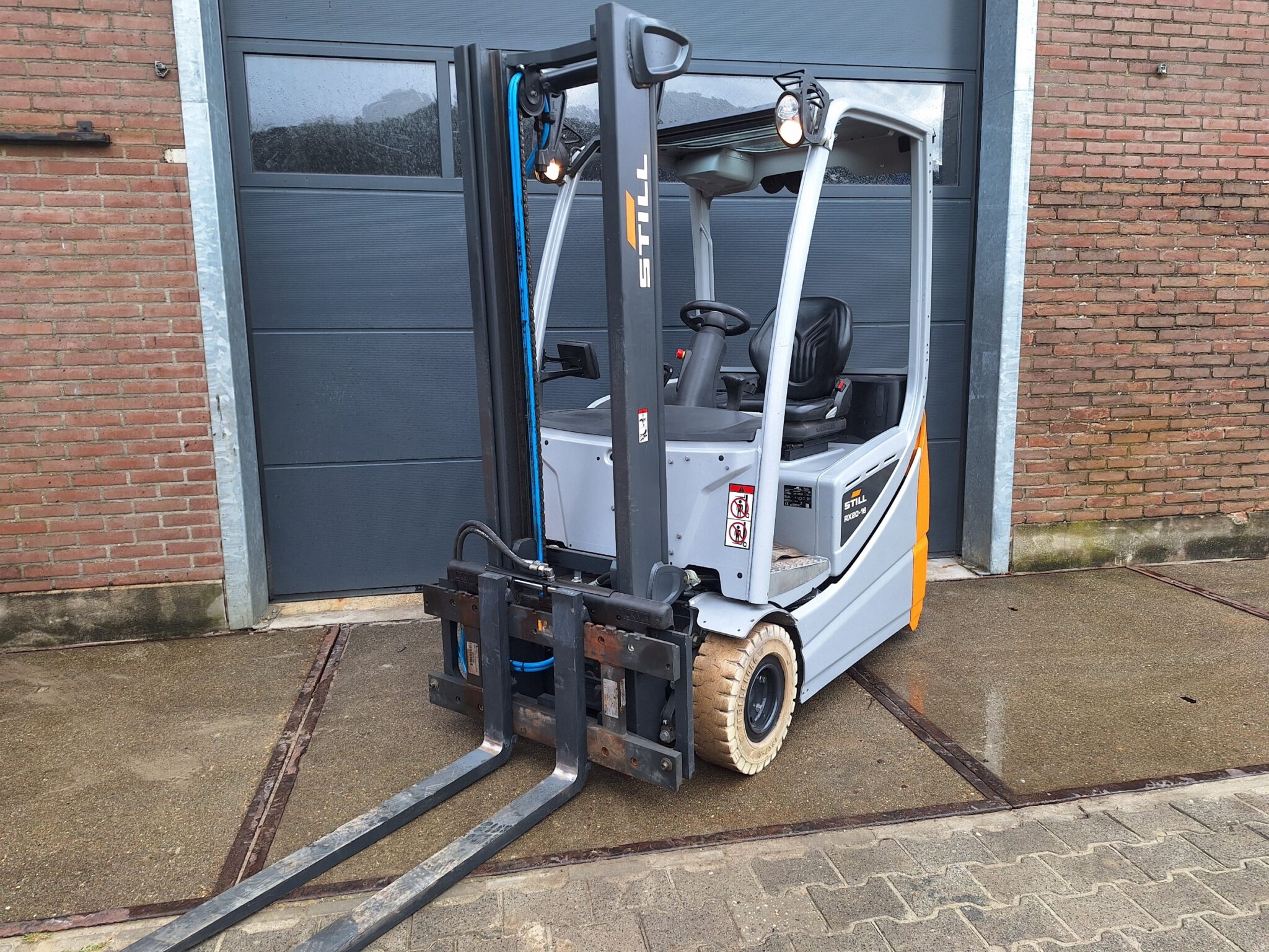 Still RX 20-16 met slechts 4800 uurtjes met doorkijkmast en sideshift - Afbeelding 2