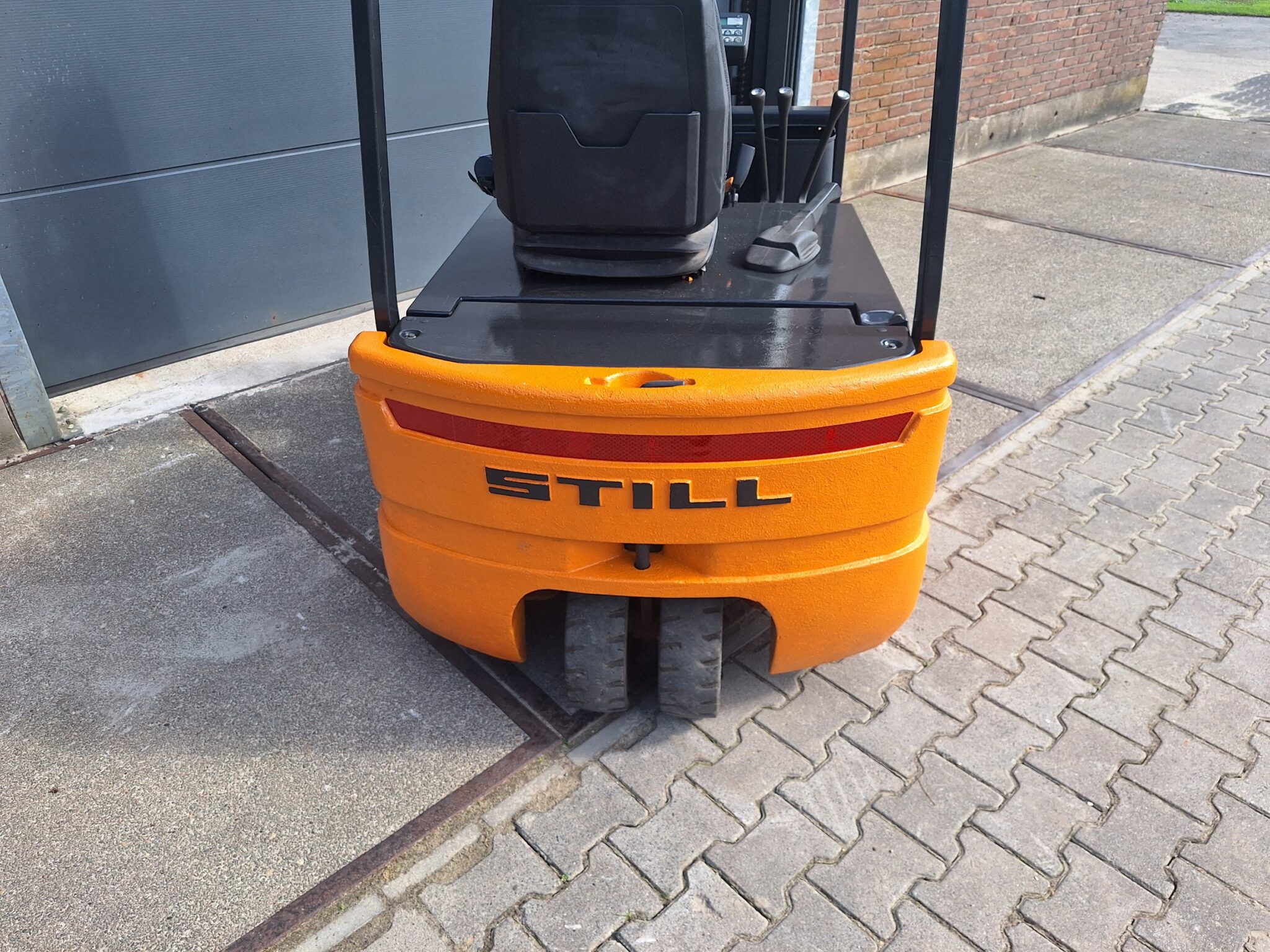 Still R20-15 heftruck met sideshift - Afbeelding 7