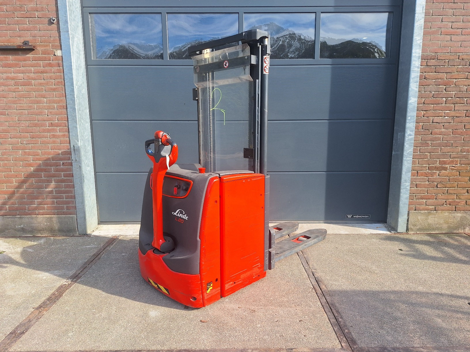 Linde 2 tons Stapelaar met 108 uur! - Afbeelding 3
